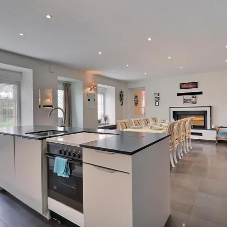 Holiday home Les Ormelles Montreuil-sur-Ille